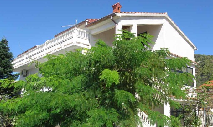 Barbat na Rabu Apartment | Holiday apartment with balcony, terrace and air conditioning