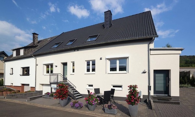 Wintrich Apartment | Holiday apartment Wintrich for 1 - 3 persons with 2 bedrooms - Holiday apartment