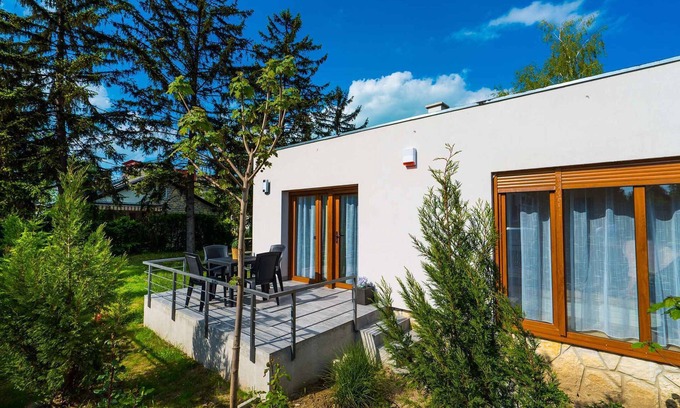 Siofok Aranypart Apartment | Holiday apartment with air conditioning, only 100 m from the beach