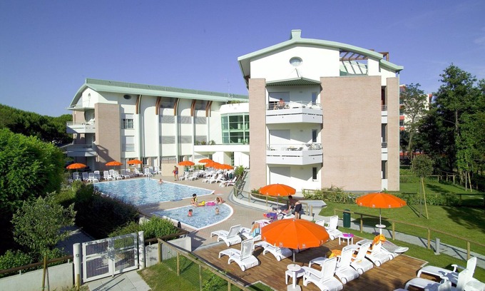 Bibione Pineda Apartment | Holiday apartment with balcony and air conditioning