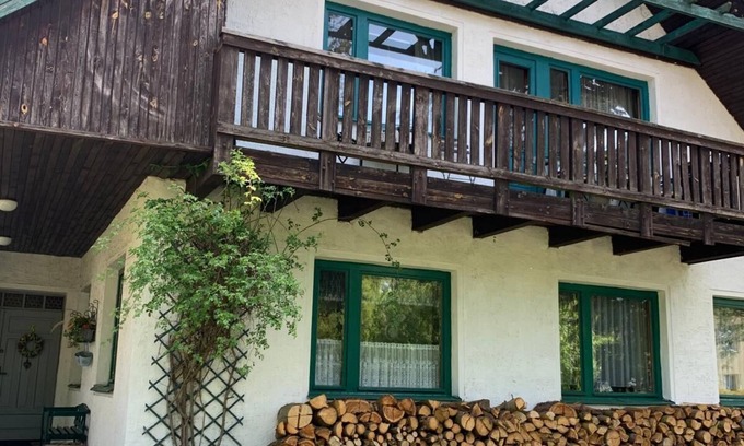 Szczytno Apartment | Holiday Apartment with charm of an old-fashioned house with the comfort needed