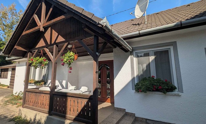 Siofok Apartment | Holiday apartment with terrace and barbecue