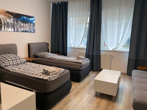 Katernberg Apartment | Holiday Apartments - Free Parking - WiFi - Kitchen