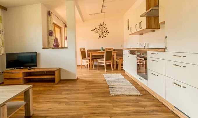 Oberwang Apartment | Holiday meadow green - Ferienhof Mayrhofer