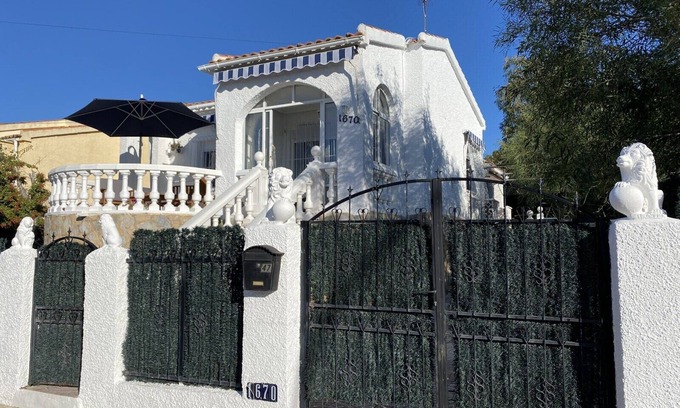 San Fulgencio House | Holiday at the Costa Blanca - Detached house with own private pool