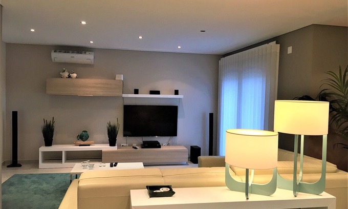 Consolacao Villa | Holiday Calm Villa - Beach & Pool
