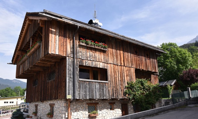 Borca di Cadore Ski Chalet | Holiday chalet in Borca di Cadore - Dolomites - 15 km to Cortina d'Ampezzo#