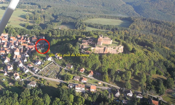 Lichtenberg House | holiday cottages at the foot of the castle of Lichtenberg Castle of the thirteenth century.