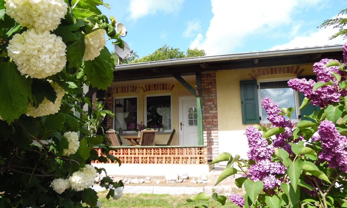 Sellin House | Holiday house, 300 m to the beach, close to the forest