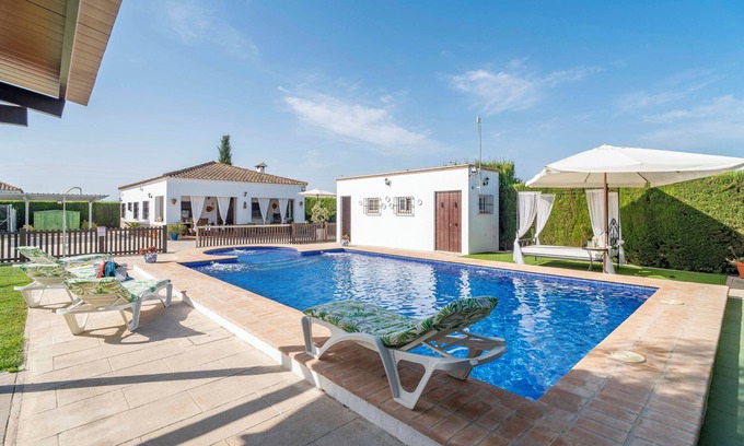 Marchena Cottage | Holiday Home Buhaira