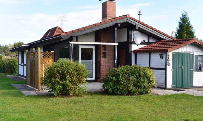 Hollern House | Holiday Home 'Erholung Pur In Mannis Hütte' with Shared Garden and Wi-Fi