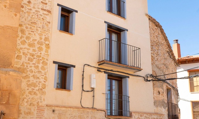 La Mata de los Olmos House | Holiday Home 'El Morral' with Balcony