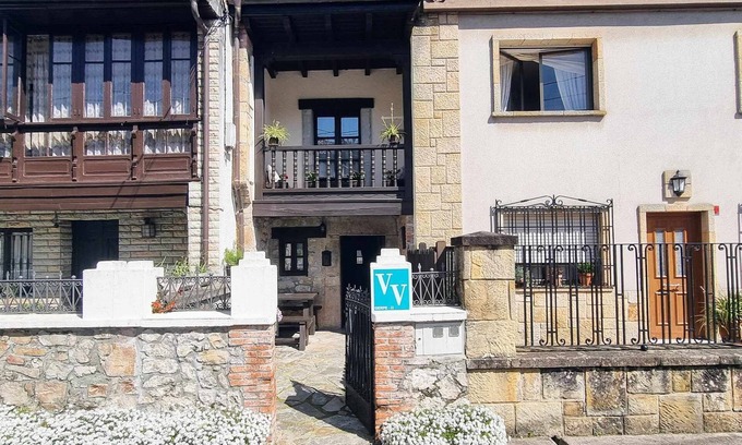 Naves House | Holiday House Gerpe II