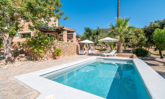 Santa Maria del Cami House | Holiday Home 'Son Pinet' with Mountain View, Private Pool and Wi-Fi
