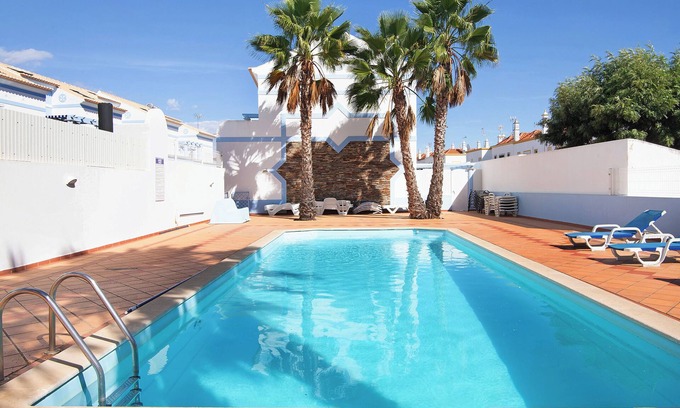 Manta Rota Villa | Holiday Home "Ideal Villas Residence" with Pool, A/C, BBQ, up to 12 people