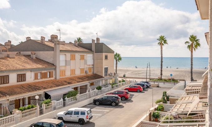 Santa Pola House | Holiday Home 'Aldea Blanca Santa Pola' close to the Beach with Wi-Fi