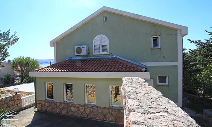 Ribarica House | Holiday home Alma on the beach / sea for single use for 8 persons