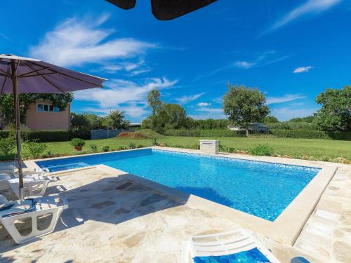 Muntic House | Holiday Home Ana Lucija by Interhome