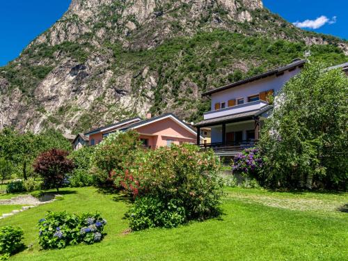 Novate Mezzola House | Holiday Home Angelina House by Interhome