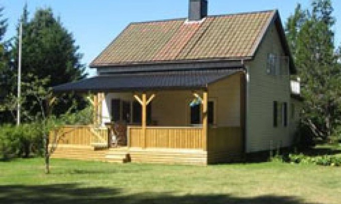 Munkfors Municipality House | Holiday home at the river Klarälven with an own footbridge/landing stage