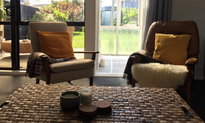 Titahi Bay House | Holiday home at Titahi Bay Beach
