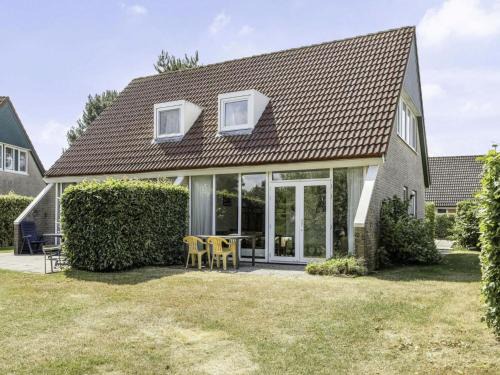 Vlagtwedde House | Holiday Home Bellingwolde Comfort by Interhome