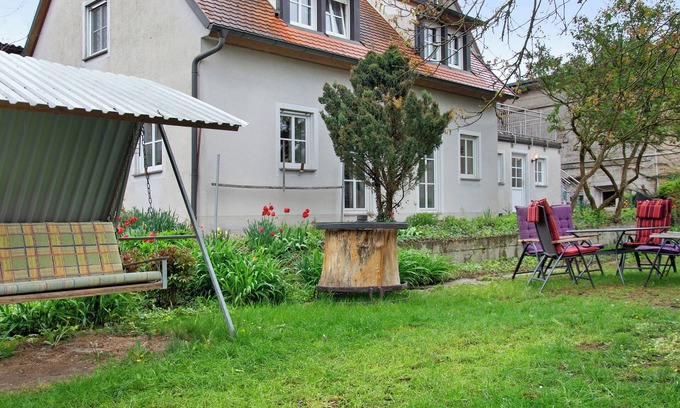 Steinsfeld House | Holiday Home 'Blumenstock' with Private Terrace, Private Garden and Wi-Fi