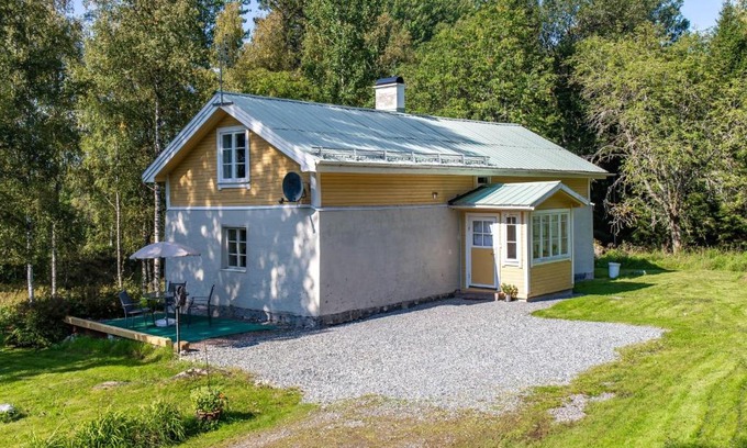 Filipstad House | Holiday Home Bolhyttan by Interhome