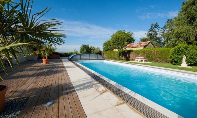 Neant-sur-Yvel House | Holiday Home 'Bretagne Brocéliande' with Shared Pool, Private Terrace and Wi-Fi