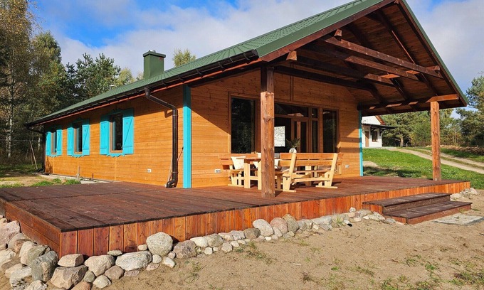 Szczecinek House | Holiday Home by Lake Wierzchowo with Private Beach