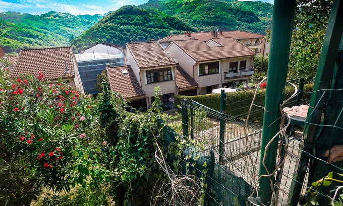 Laviana House | Holiday home Casa Marisol Blue