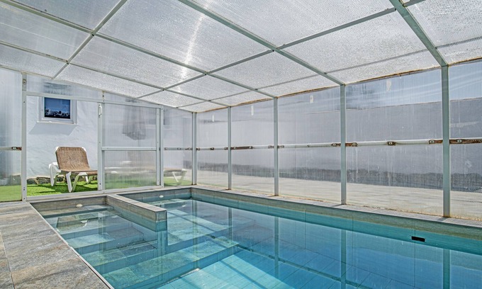 San Ambrosio House | Holiday Home 'Casa El Elefante' with Private Terrace, Wi-Fi and Air Conditioning
