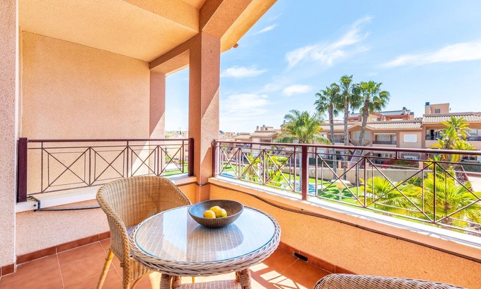 Los Arenales del Sol House | Holiday Home 'casa en la playa con piscina y terraza S.T'