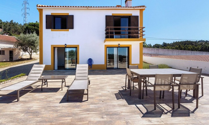 Riachos Villa | Holiday home 'Casa Girassol' with shared pool, private terrace, and Wi-Fi access