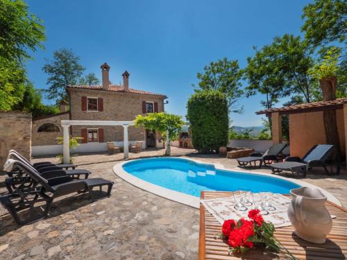 Gemmano House | Holiday Home Casale Antica Pietra by Interhome