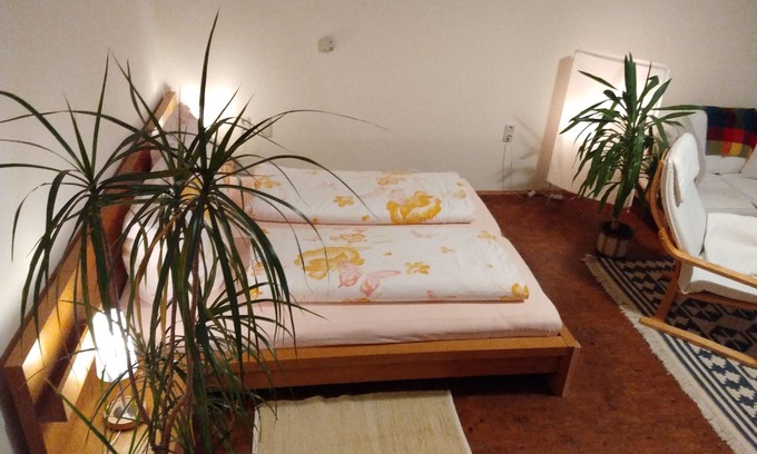 Lohmen House | Holiday Home 'Cozy in Lohmen' with Private Terrace and Wi-Fi