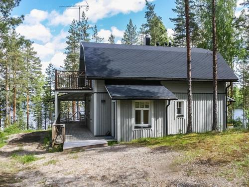 Kangasniemi House | Holiday Home Eemilin huvila by Interhome