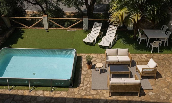 Aracena House | Holiday Home 'El Rincón De Nicolás' with Private Terrace and Private Garden