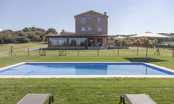 Prats de Llucanes Villa | Holiday home of great standard. Rural property for 46 persons and great views.