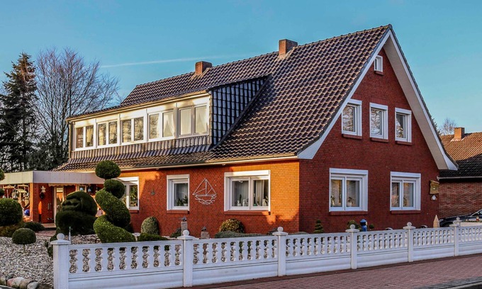 Idafehn Apartment | Holiday home - Ferienwohnung Schoon, 85042