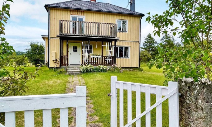 Hultsfred Municipality House | Holiday home for 8 guests in Sverige