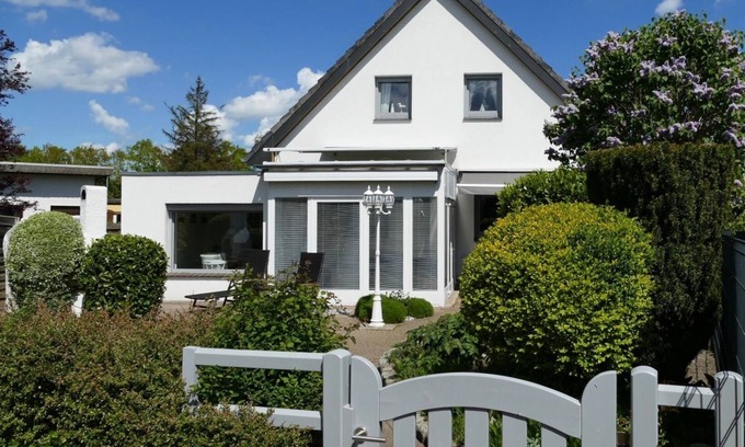 Lensterstrand House | Holiday home for 5 guests with 120m² in Lensterstrand (26949)