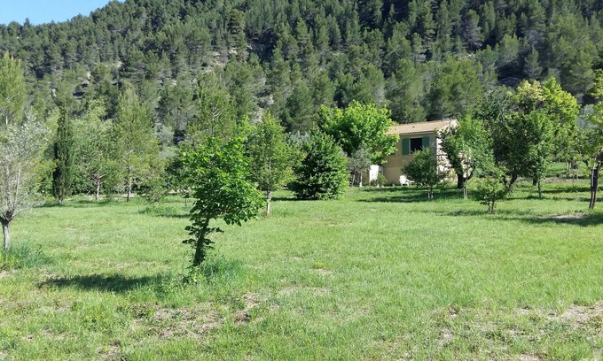 Buis-les-Baronnies House | Holiday Home 'Gabriel' with Mountain View, Private Terrace and Wi-Fi