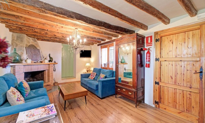 Fraga House | Holiday Home Fraga with Private Pool