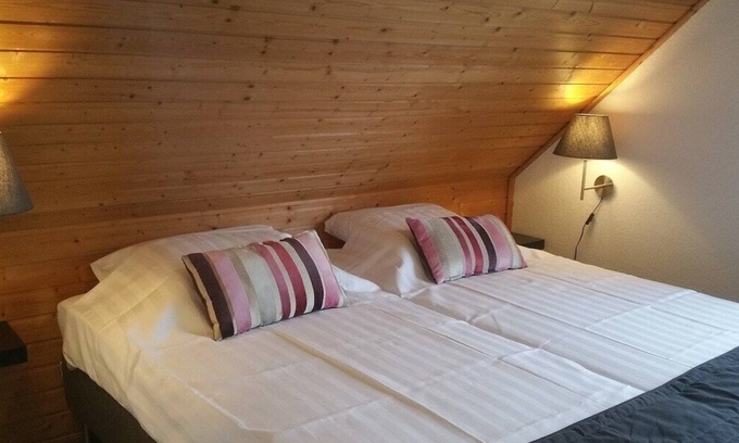 Ditzumerverlaat Apartment | Holiday home Freiblick D
