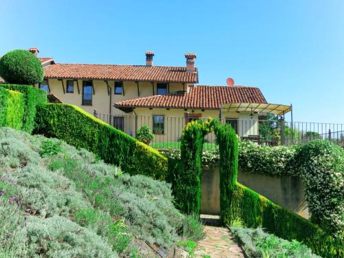 Bene Vagienna House | Holiday Home General Massena - NAZ113 by Interhome