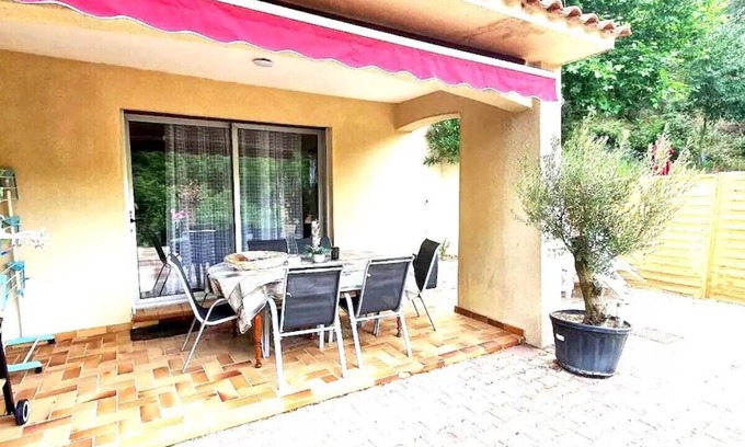 Chassiers House | Holiday Home 'Gite Au Rocher' with Private Pool, Private Terrace and Wi-Fi