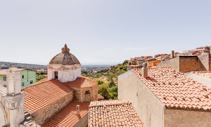 Cuglieri House | Holiday Home "Grande Terrasse entre Ciel et Mer" with Wi-Fi