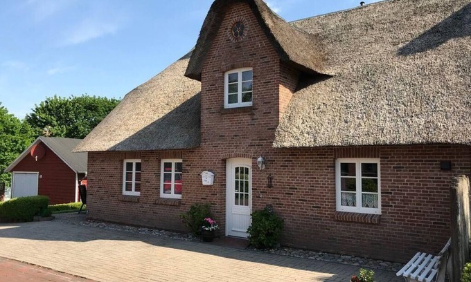 Risum-Lindholm House | Holiday home Haus Dorfstraße
