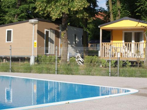 Dolni Pocernice House | Holiday Home Hawaii Style by Interhome